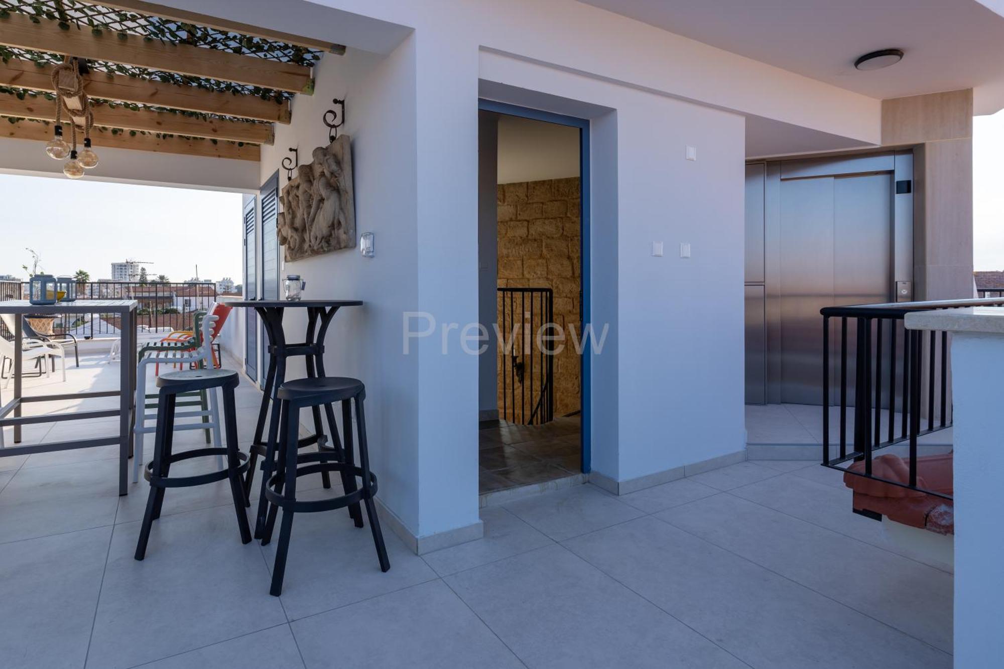 Le Voyageur By The Sea - Furnished Rooms Larnaca Exterior foto