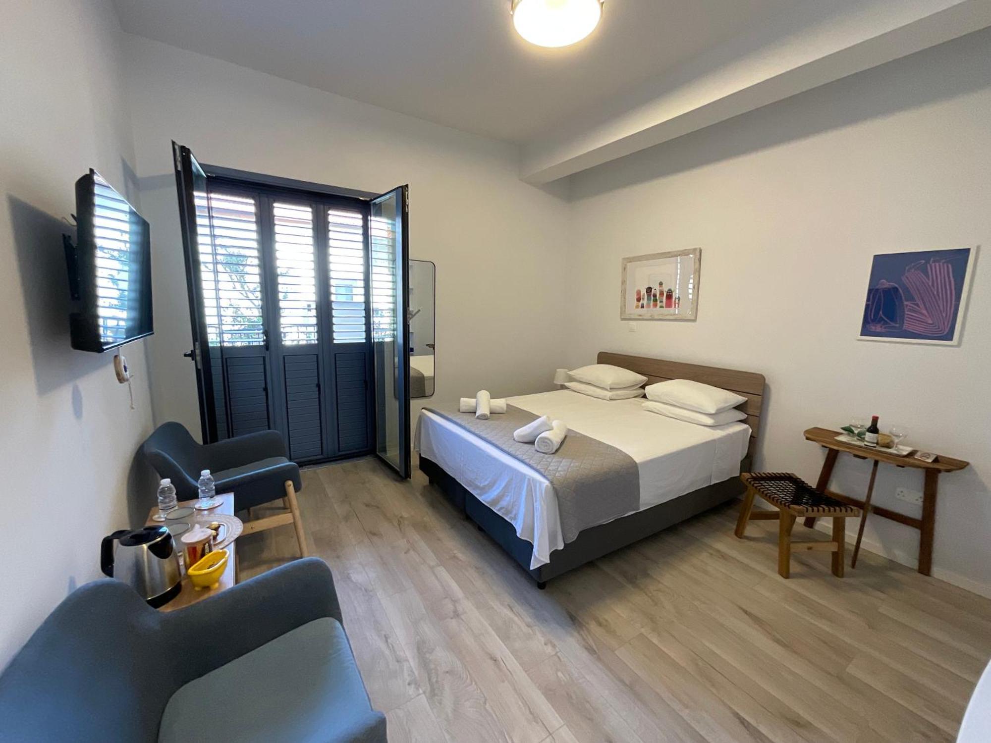 Le Voyageur By The Sea - Furnished Rooms Larnaca Exterior foto
