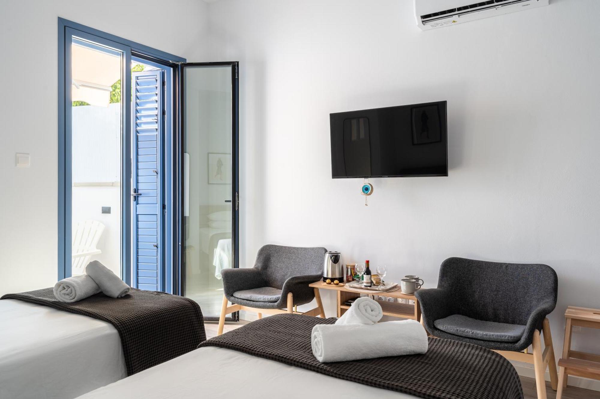 Le Voyageur By The Sea - Furnished Rooms Larnaca Exterior foto
