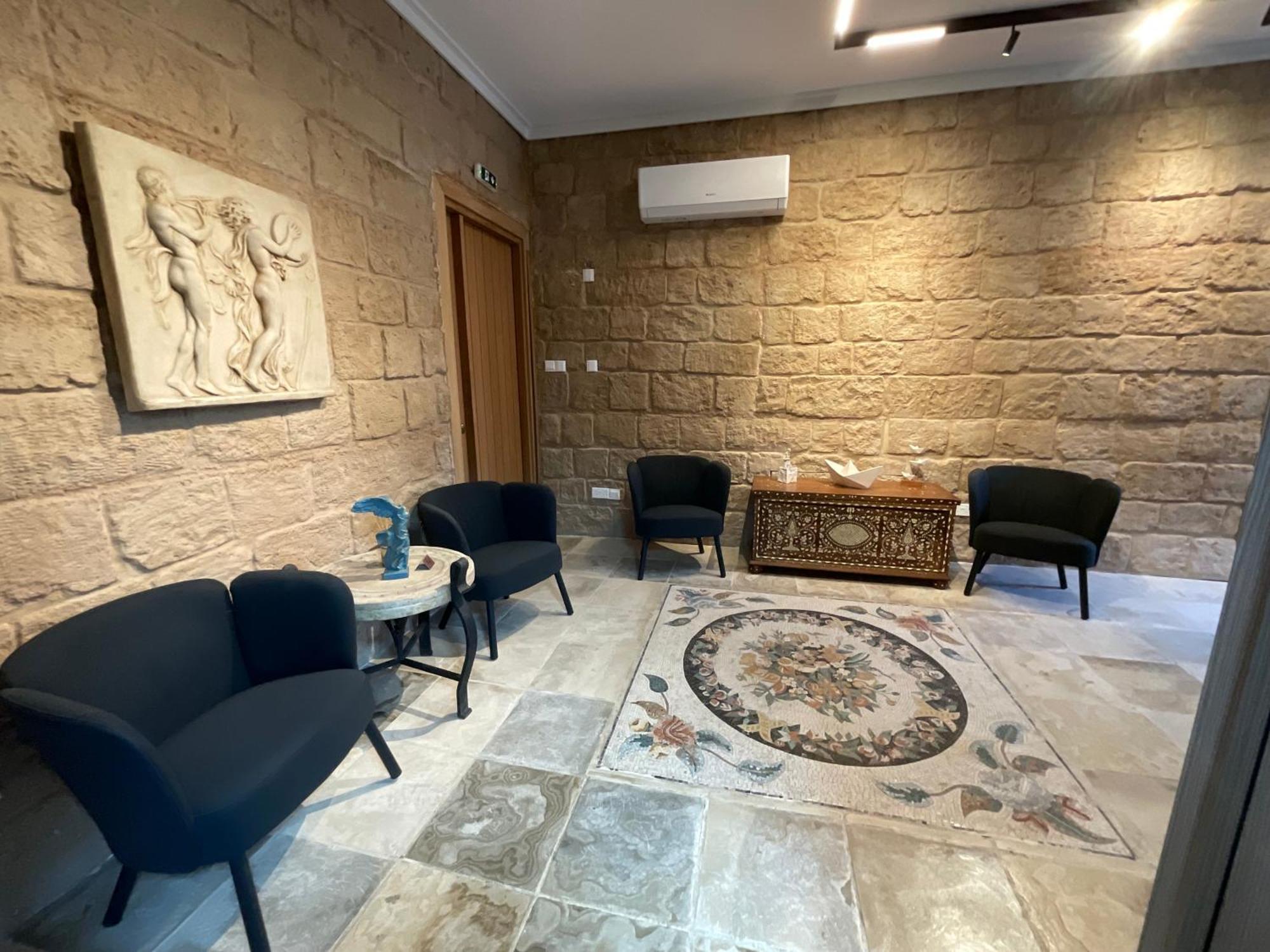 Le Voyageur By The Sea - Furnished Rooms Larnaca Exterior foto